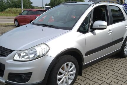Suzuki SX4 121.497 km 8.999 &euro; Burgstädt 09217