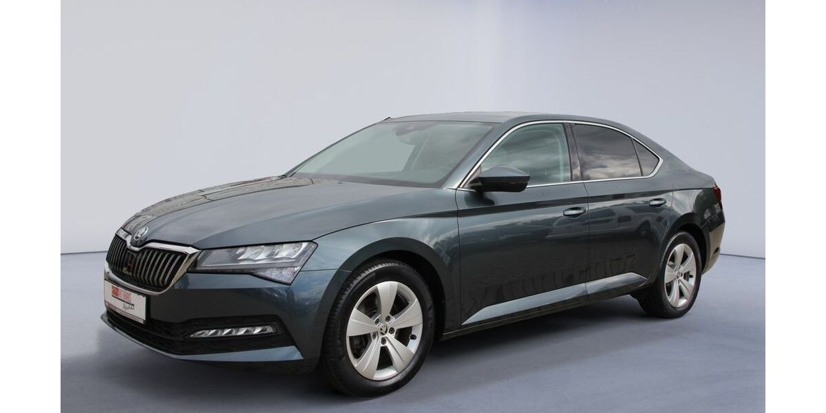 Skoda Superb 54.900 km 23.490 &euro; Chemnitz 09228