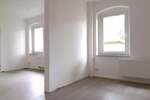 NEU SANIERT! 3R-Wohnung mit Stellplatz 80 m² (EBK) ***Vermieter-Bonus 2 Kaltmieten geschenkt*** 3 zimmer