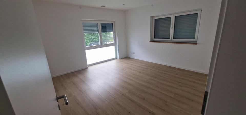 Doppelhaushälfte Chemnitz Rabenstein - 6 Zimmer, 145 m&sup2;, 1.670&euro; | Angebot:26038411