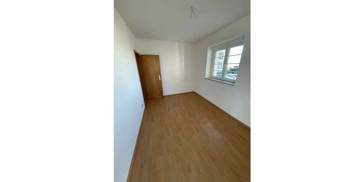 Etagenwohnung Chemnitz Lutherviertel - 2 Zimmer, 46 m&sup2;, 315&euro; | Angebot:26862799