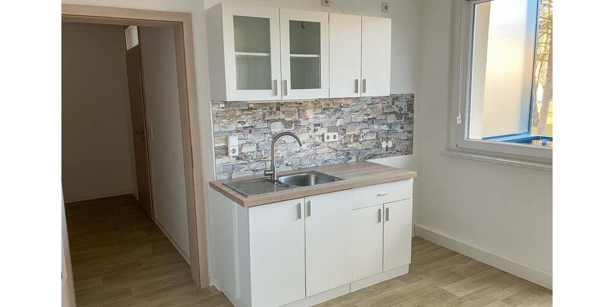 Schöne 2- Raum Wohnung mit Balkon 2 zimmer