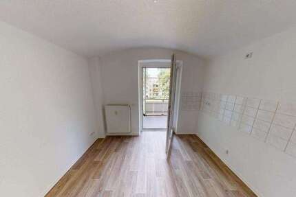 Wohnung zum Mieten in Chemnitz 374 € 62.35 m²