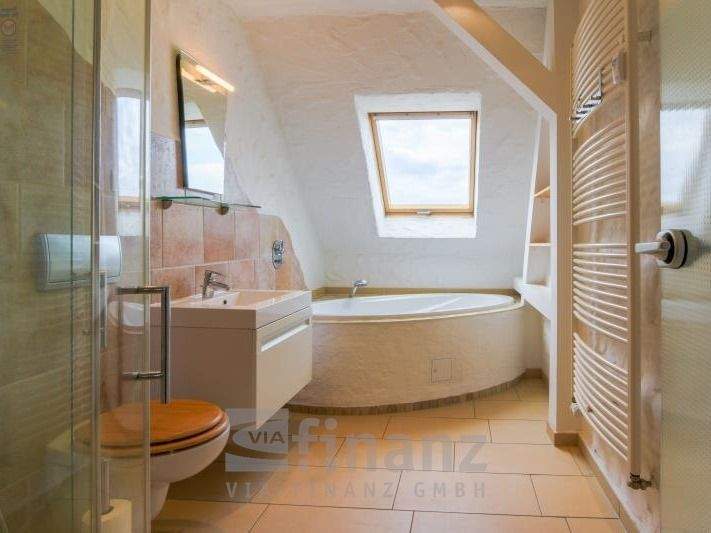 Etagenwohnung Chemnitz Altendorf - 2 Zimmer, 81 m&sup2;, 125.000&euro; | Angebot:25746536