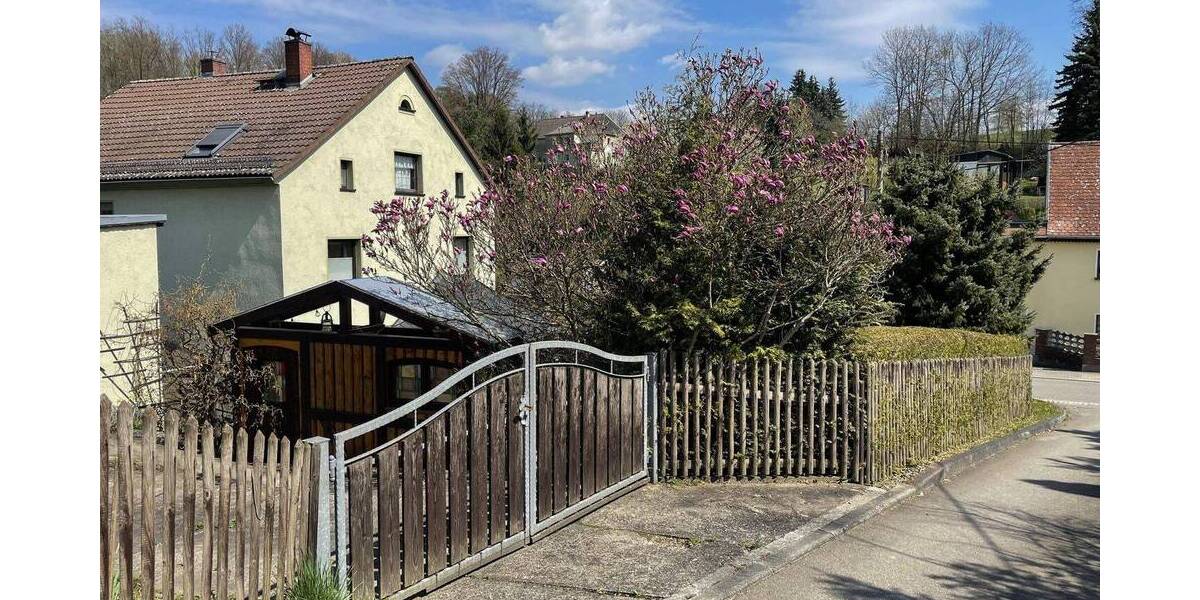 Einfamilienhaus Burgstädt Mohsdorf - 9 Zimmer, 180 m&sup2;, 239.000&euro; | Angebot:26488293