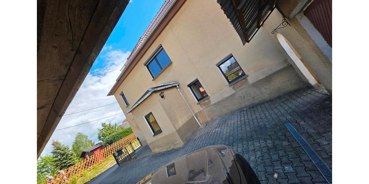 Einfamilienhaus Geringswalde - 7 Zimmer, 180 m&sup2;, 800&euro; | Angebot:26657117