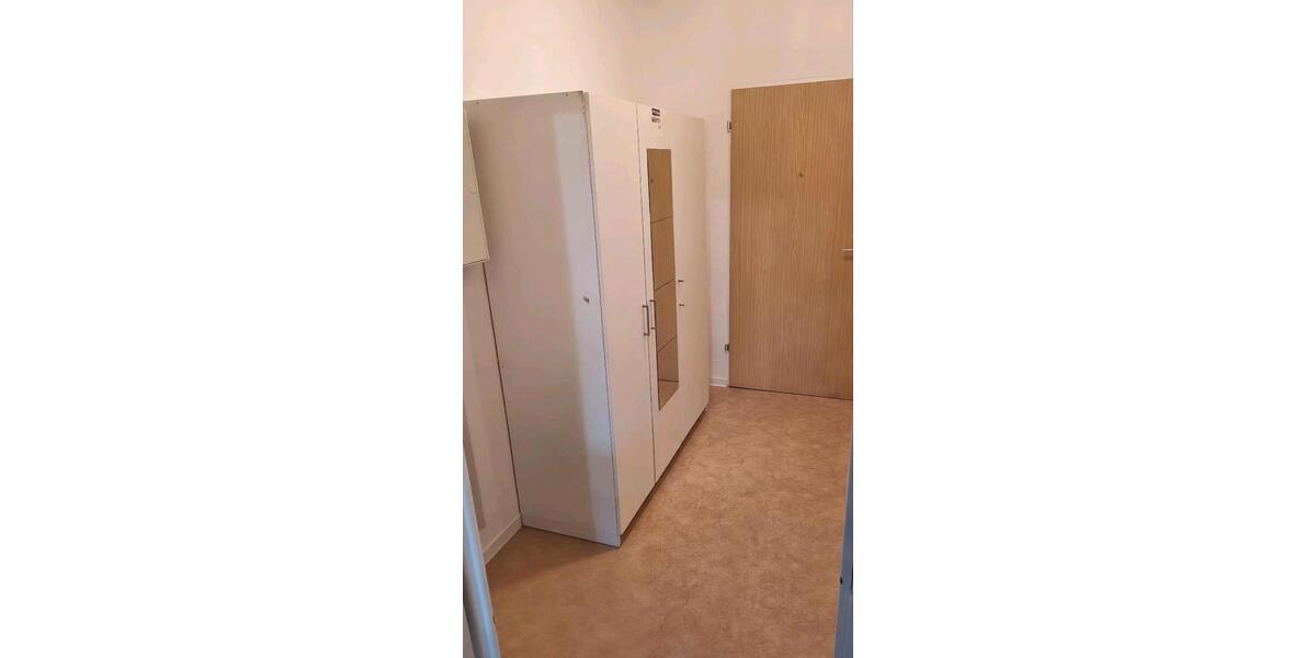 Etagenwohnung Chemnitz Helbersdorf - 2 Zimmer, 40 m&sup2;, 350&euro; | Angebot:26313662
