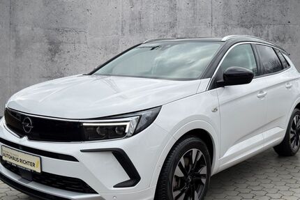 Opel Grandland (X) 69.339 km 22.850 &euro; Frankenberg 09669