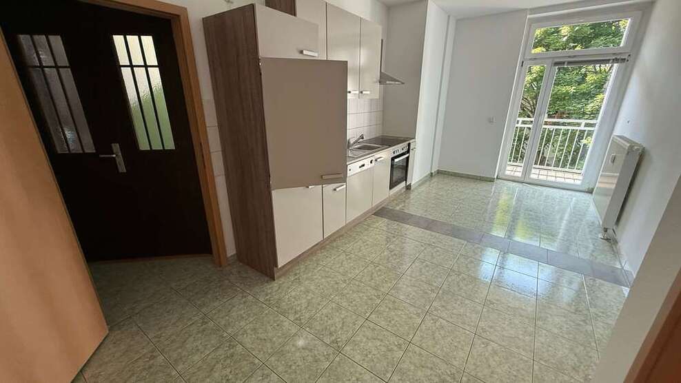Wohnung zum Mieten in Chemnitz 340 € 64.25 m²