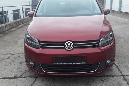 VW Touran 179.446 km 7.999 &euro; Thermalbad Wiesenbad 09488