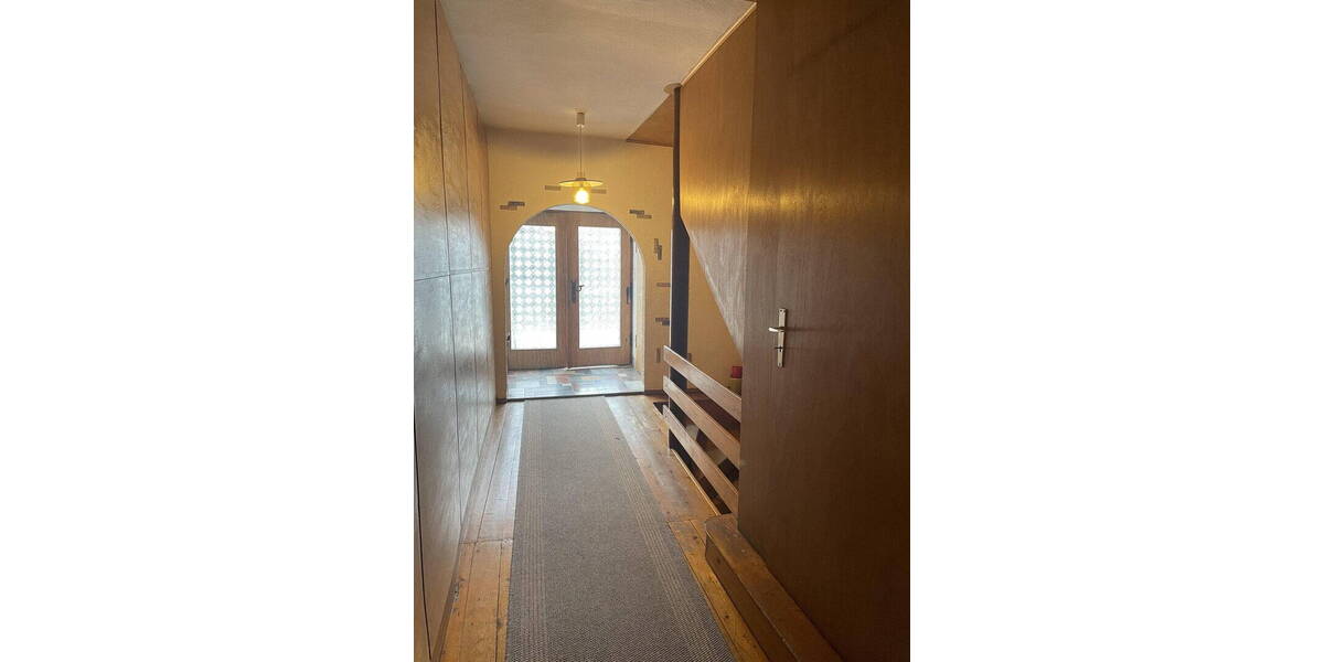 Mehrfamilienhaus, Wohnhaus Burgstädt - 1 Zimmer, 230 m&sup2;, 255.000&euro; | Angebot:25957478