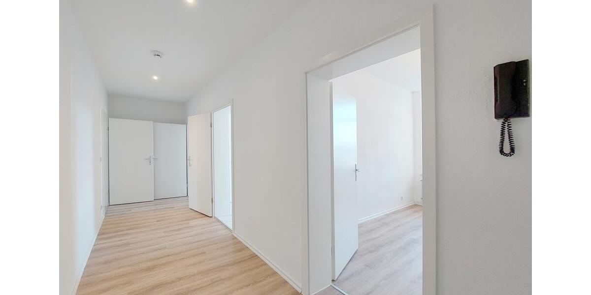 Etagenwohnung Chemnitz Kapellenberg - 2 Zimmer, 75 m&sup2;, 415&euro; | Angebot:26040153