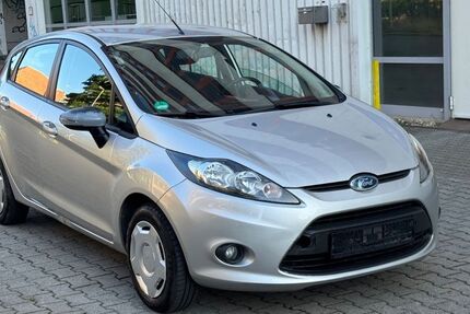 Ford Fiesta 125.000 km 2.699 € Chemnitz 09120