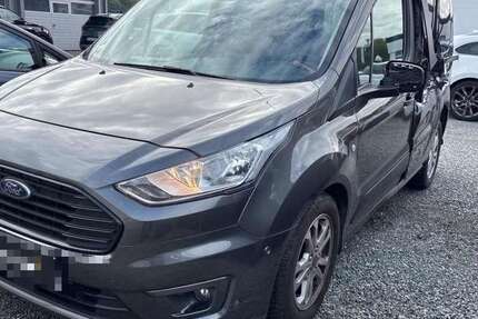 Ford Tourneo Connect 30.700 km 5.990 &euro; Chemnitz 09114