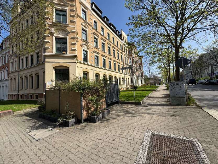 Wohnung zum Kaufen in Chemnitz 49.000 € 64.55 m²