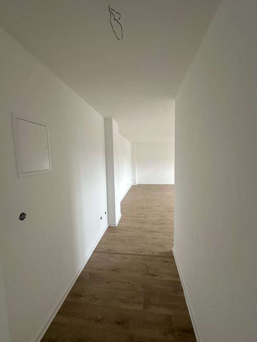 ++Erstbezug nach Sanierung - Ihre neue Dachgeschosswohnung++ 3 zimmer