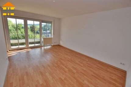 Wohnung Burkhardtsdorf - 1.5 Zimmer, 51 m&sup2;, 275&euro; | Angebot:27231738