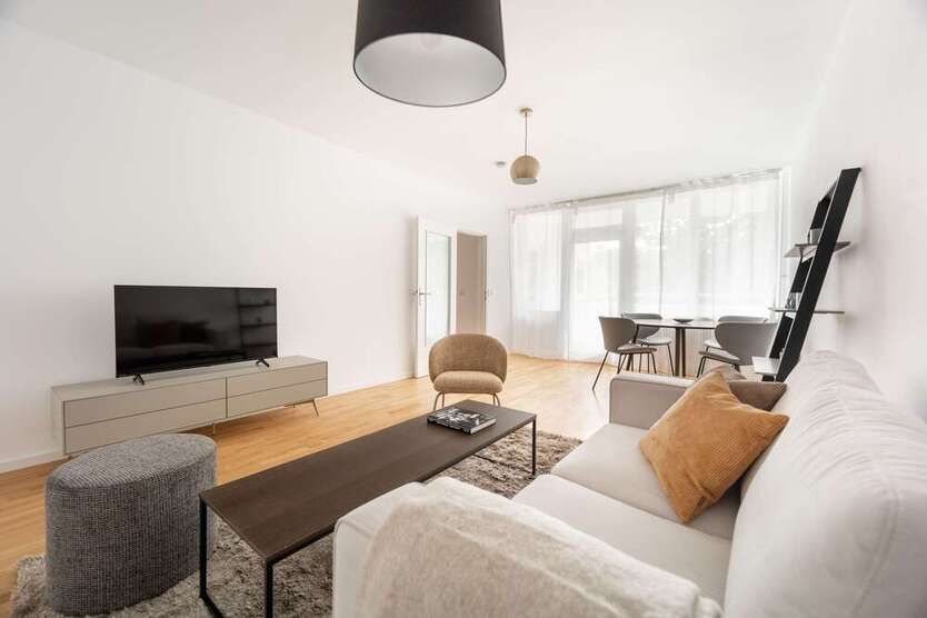 Wohnung zum Mieten in Berlin 1.467 € 65 m²