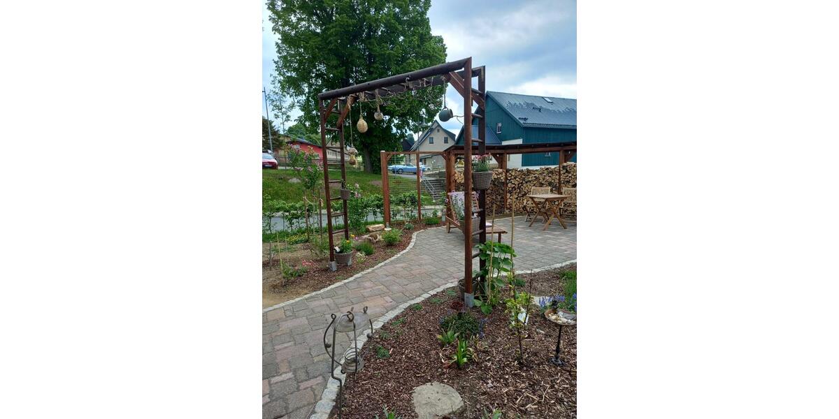 Bungalow Großrückerswalde - 3 Zimmer, 105 m&sup2;, 850&euro; | Angebot:26465715