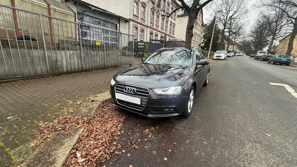 Audi A4 265.318 km 8.499 € Chemnitz 09131