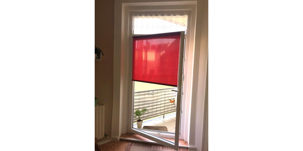 3-Raum Wohnung mit Balkon und neuer Einbauküche -WG geeignet 3 zimmer