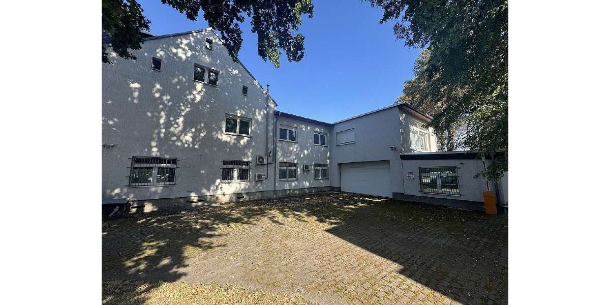 Büro in Chemnitz 510.000 € 1220 m² zimmer