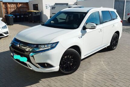 Mitsubishi Outlander 75.000 km 22.000 € Hohndorf 09394