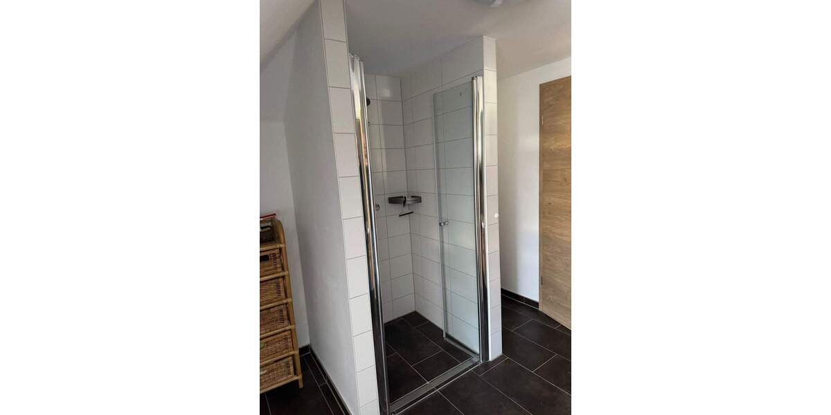 Reihenmittelhaus Hartha - 6 Zimmer, 77 m&sup2;, 130.000&euro; | Angebot:25742152