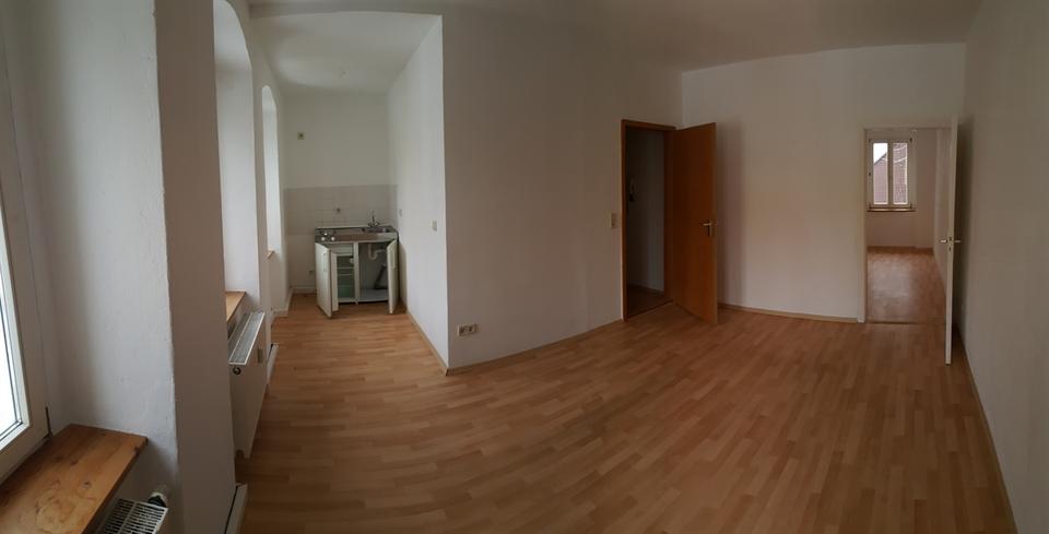 Etagenwohnung Waldheim - 2 Zimmer, 40 m&sup2;, 200&euro; | Angebot:11884855