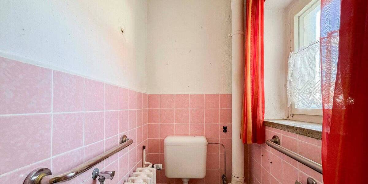 Einfamilienhaus Chemnitz Adelsberg - 5 Zimmer, 180.000&euro; | Angebot:26719705