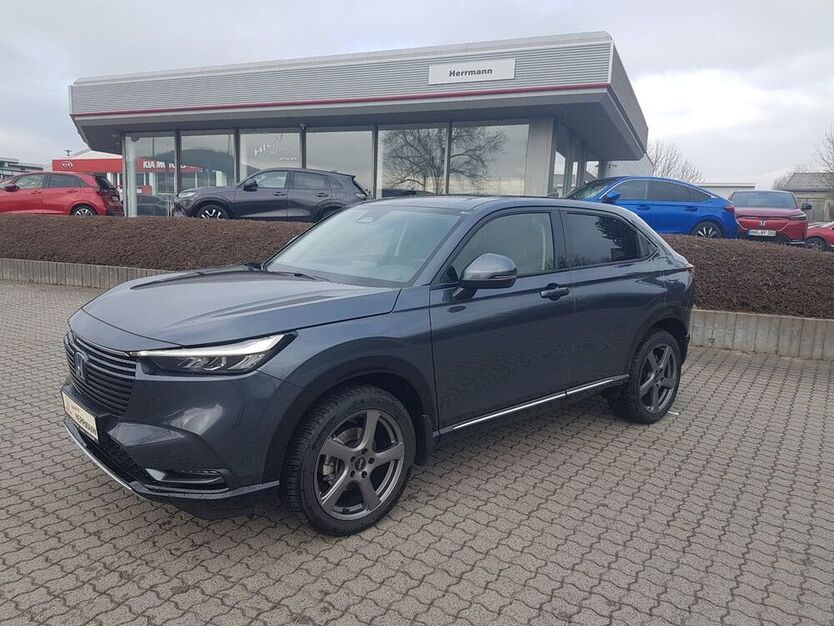 HR-V