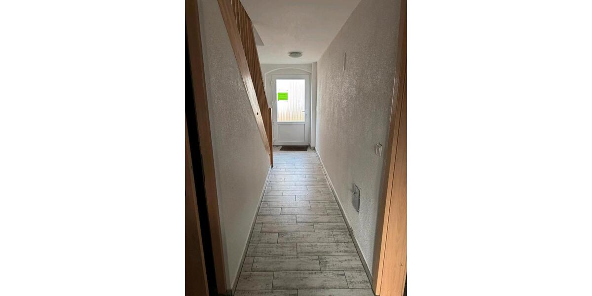 Einfamilienhaus Hainichen - 2 Zimmer, 110 m&sup2;, 95.000&euro; | Angebot:26748641