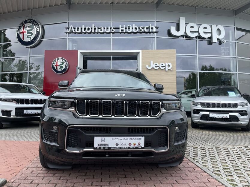 Jeep Grand Cherokee 29.700 km 92.900 € Chemnitz 09130