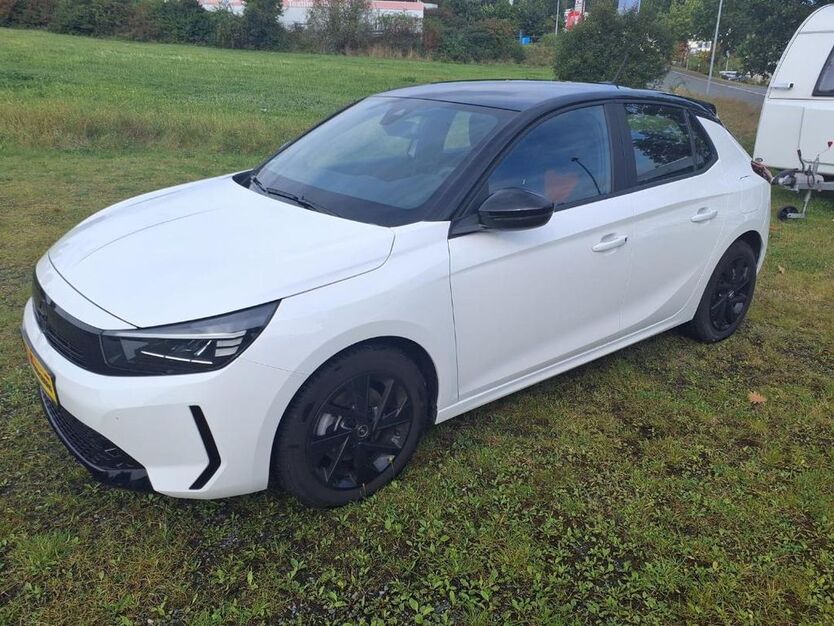 Opel Corsa 11.400 km 20.450 € Lichtenstein 09350