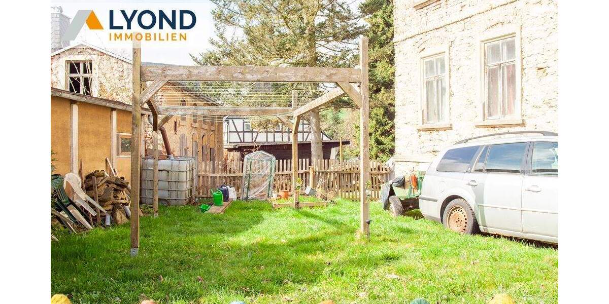 Mehrfamilienhaus, Wohnhaus Grünhainichen Borstendorf - 9 Zimmer, 250 m&sup2;, 250.000&euro; | Angebot:25732335