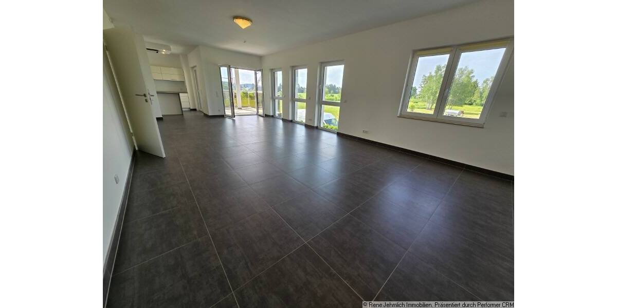 Etagenwohnung Chemnitz Adelsberg - 3 Zimmer, 138 m&sup2;, 1.518&euro; | Angebot:26435912