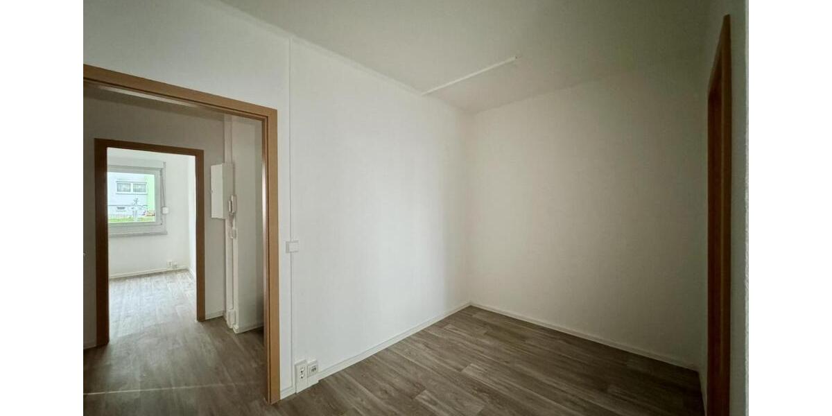 Etagenwohnung Chemnitz Helbersdorf - 4 Zimmer, 71 m&sup2;, 366&euro; | Angebot:25368437