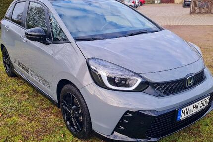 Honda Jazz 9.000 km 27.990 &euro; Mittweida 09648