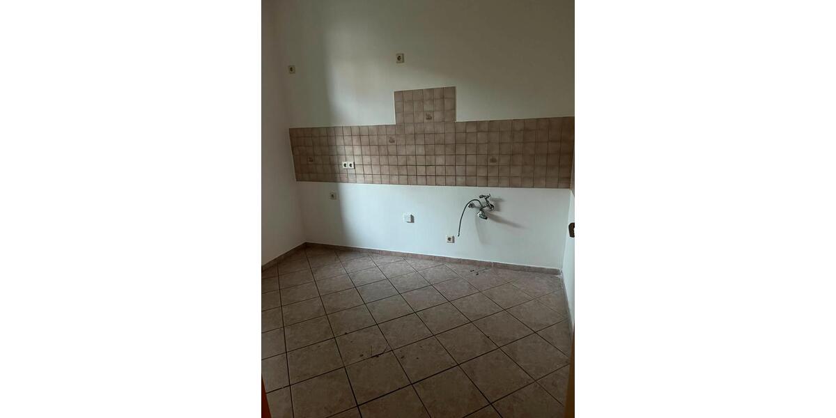Etagenwohnung Chemnitz Hilbersdorf - 3 Zimmer, 65 m&sup2;, 52.000&euro; | Angebot:27228988