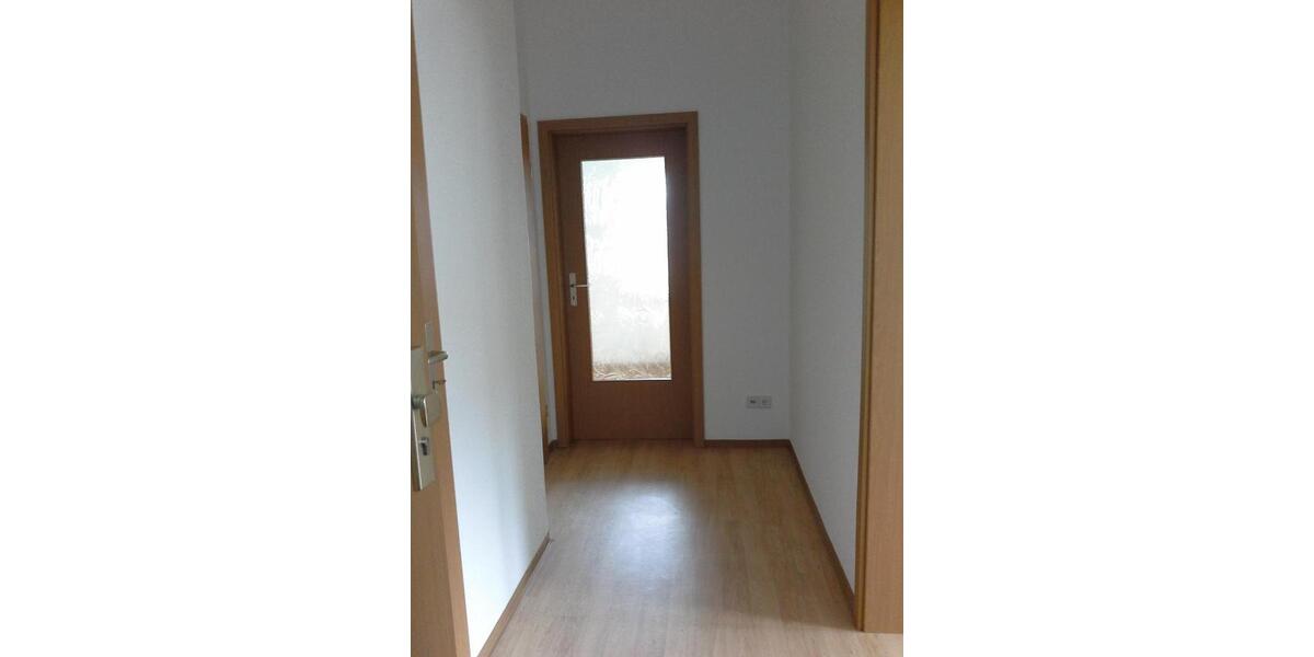 Dachgeschoßwohnung Mülsen - 2 Zimmer, 43 m&sup2;, 290&euro; | Angebot:23873135