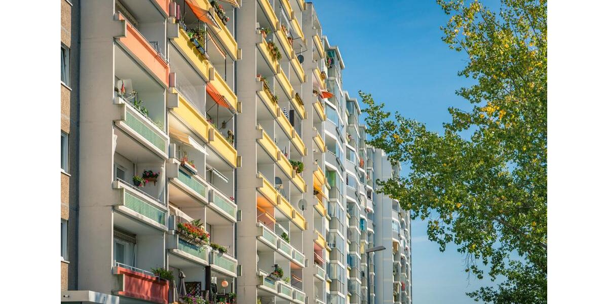 NEU sanierte Erdgeschosswohnung mit Balkon 1 zimmer