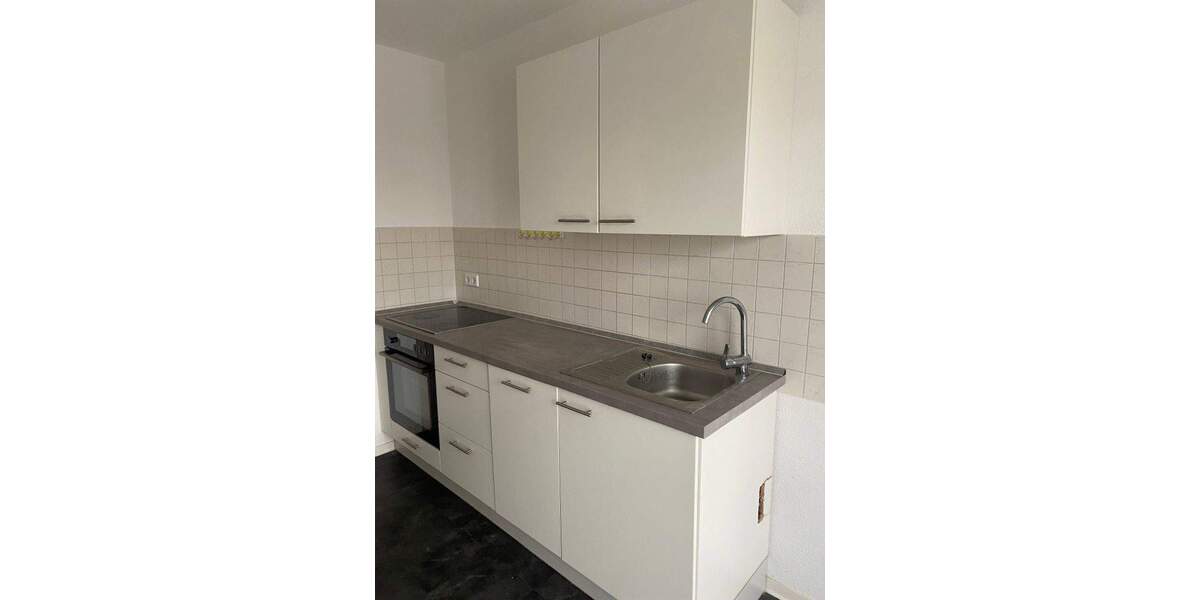 Etagenwohnung Chemnitz Lutherviertel - 2 Zimmer, 50 m&sup2;, 315&euro; | Angebot:25801015