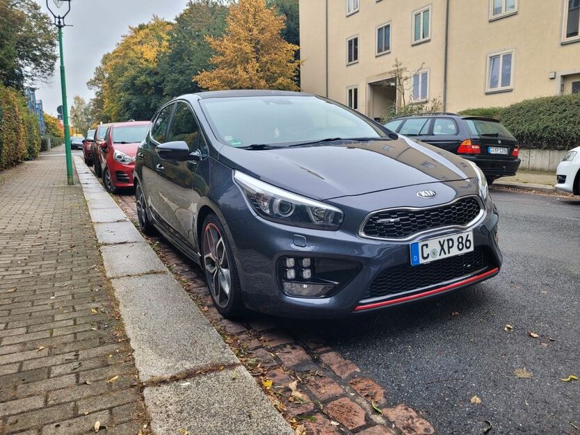 Kia ceed / Ceed 159.500 km 9.999 € Chemnitz 09130