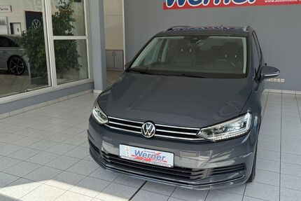 VW Touran 77.136 km 25.380 &euro; Mittweida 09648