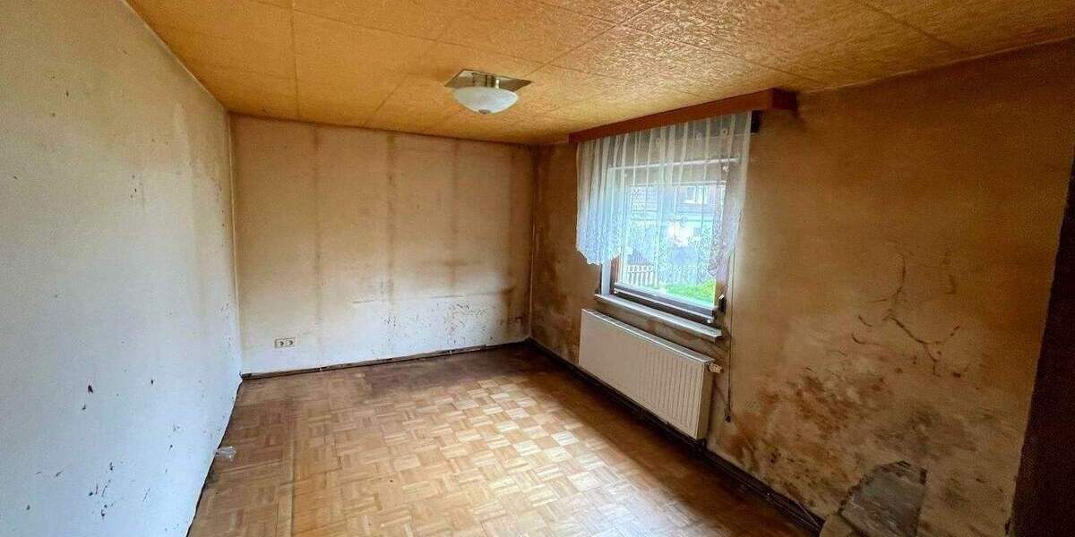 Doppelhaushälfte Neukirchen/Erzgebirge Neukirchen - 4 Zimmer, 70 m&sup2;, 125.000&euro; | Angebot:25796390