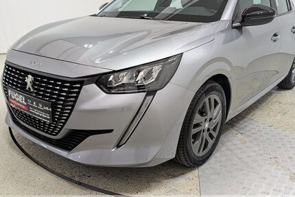 Peugeot 208 27.350 km 12.969 &euro; Chemnitz - Mittelbach 09224