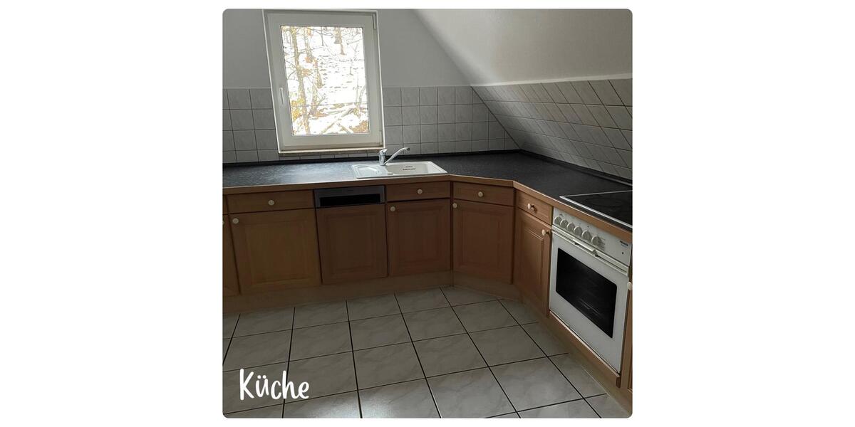 Dachgeschoßwohnung Chemnitz Klaffenbach - 2.5 Zimmer, 62 m&sup2;, 430&euro; | Angebot:26178185
