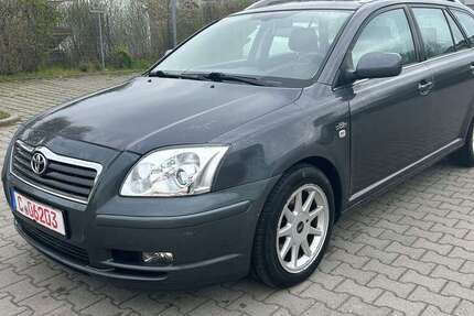 Toyota Avensis 282.000 km 2.290 &euro; Chemnitz 09114