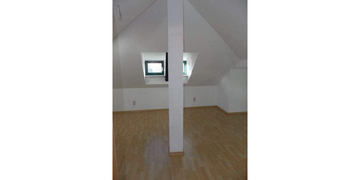 ATTRAKTIVE MAISONETTWOHNUNG SUCHT NEUE MIETER!!! 4 zimmer