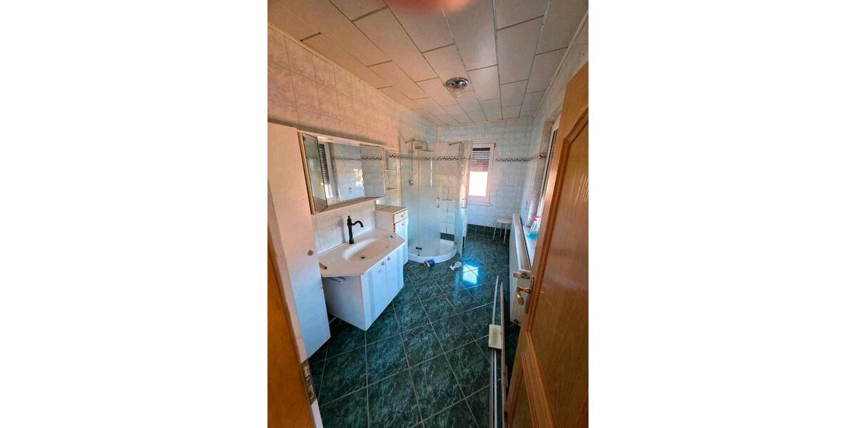 Einfamilienhaus Geringswalde - 7 Zimmer, 150 m&sup2;, 800&euro; | Angebot:26219850